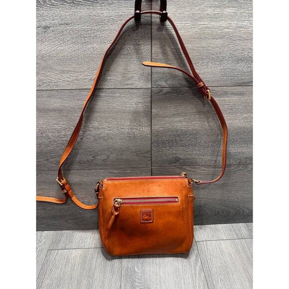 Dooney & Bourke Florentine Collection Allison Crossbody Natural Bag B000546 - Picture 4 of 16